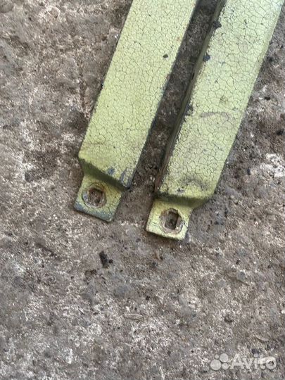 Планка под фару Mercedes-Benz W124 дорестайлинг