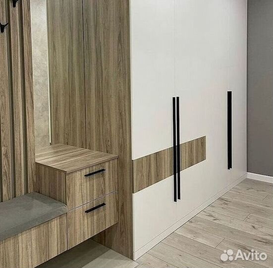 Угловой шкаф