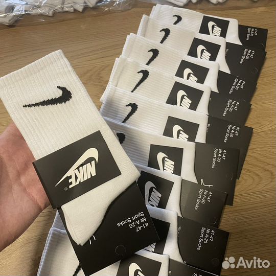 Носки Nike высокие белые
