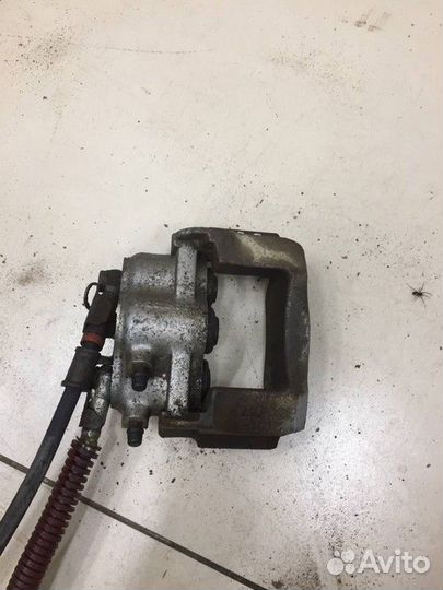 Суппорт передний правый LADA Niva (4х4)