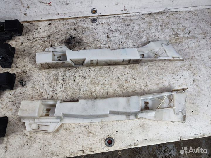 Комплект крепления наружних порогов BMW 1 F20 М