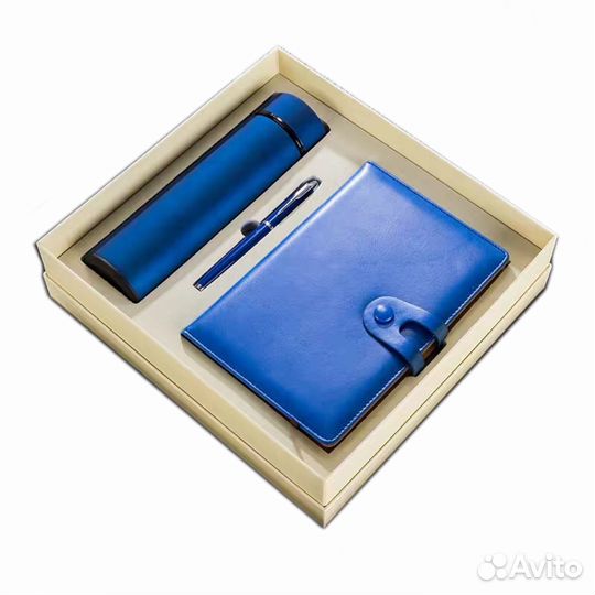 Подарочный набор с термокружкой