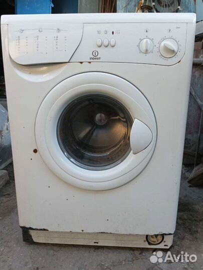Стиральная машина indesit на запчасти