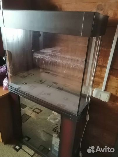 Аквариум с тумбой бу