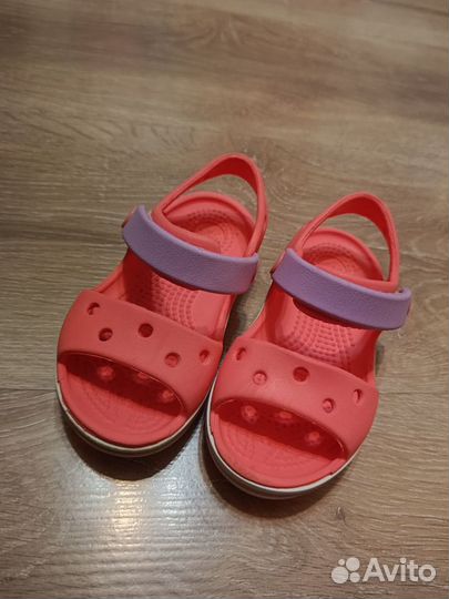 Босоножки Crocs C6 для девочки