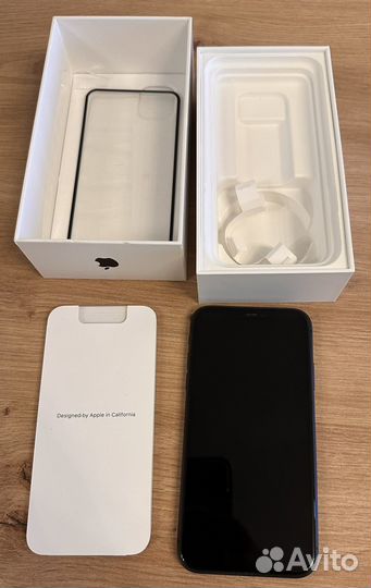 iPhone 11, 64 гб (Ростест физсим)