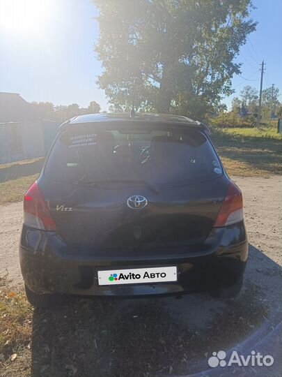 Toyota Vitz 1.3 CVT, 2007, 192 500 км