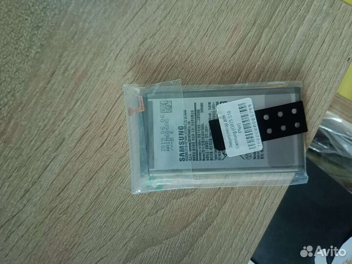 Аккумулятор Samsung s10 plus