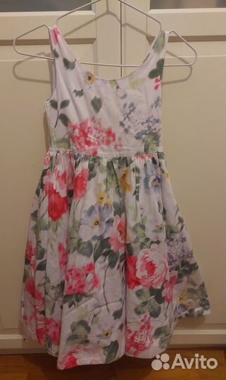 Платье нарядное для девочки 128 134 Gulliver