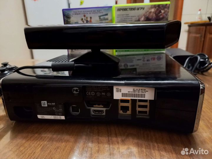 Xbox 360 с кинектом