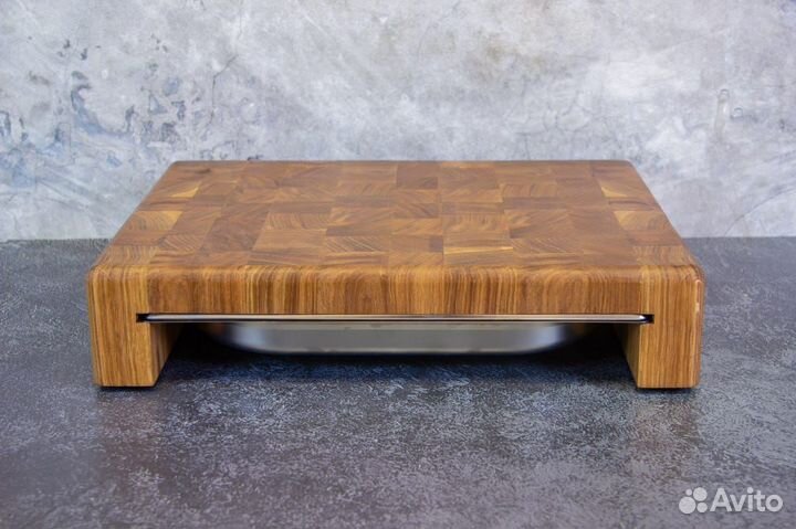 Разделочная доска с гастроемкостью из дуба