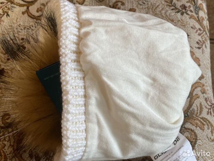 Шапка для девочки новая