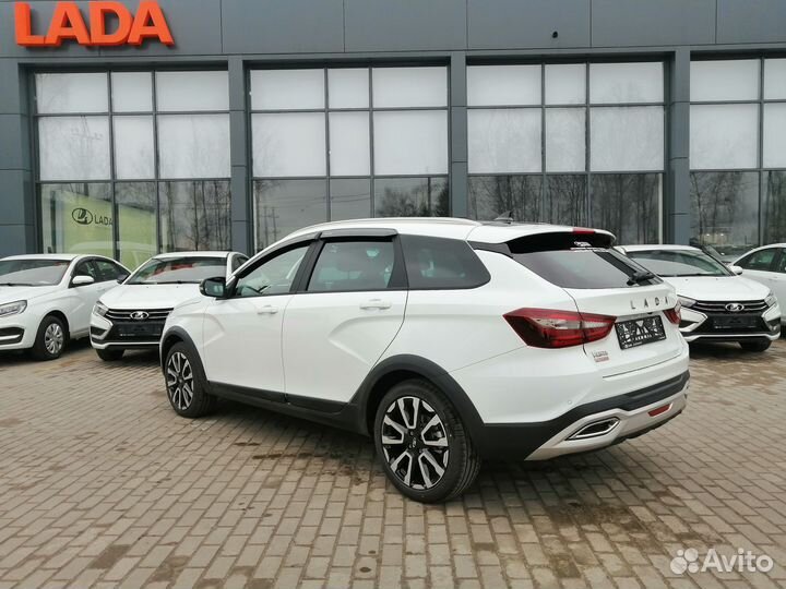 LADA Vesta Cross 1.8 CVT, 2024