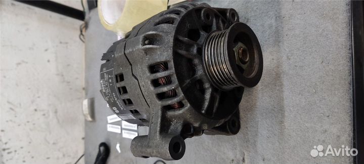 Генератор Volvo S40 2004, 2005