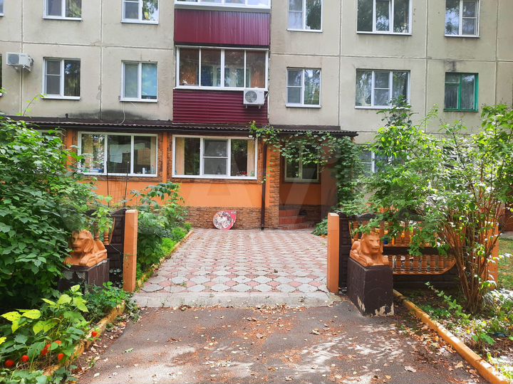 4-к. квартира, 108 м², 1/5 эт.