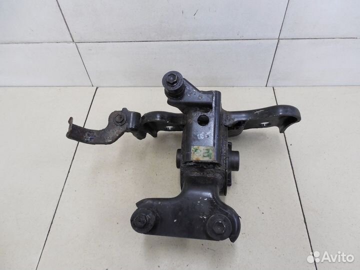 Опора двигателя левая RAV 4 2006-2013