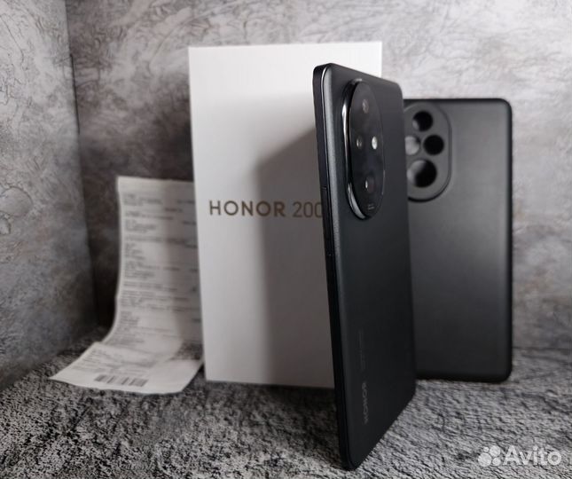 HONOR 200 Pro, 12/512 ГБ