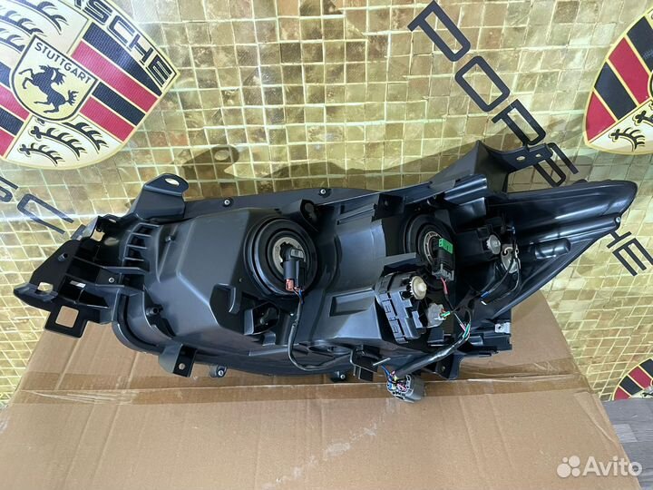 Фара правая на Mazda CX-5 KE новая оригинал галог