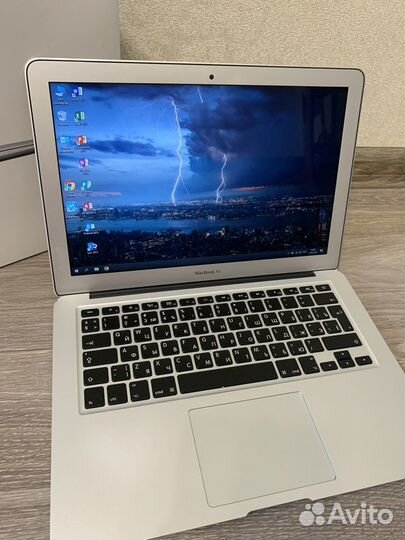 Apple MacBook Air 13 2017 i5, Ram 8gb, SSD 128gb