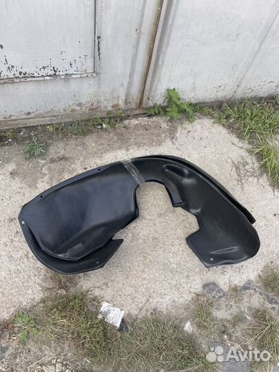 Подкрылки передние на ладу гранту