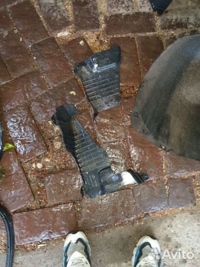 Подкрылки на гранту 2021г