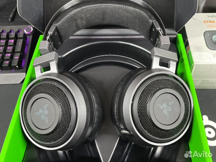 Наушники Razer Nari ultimate