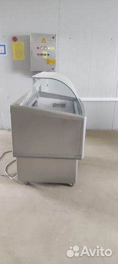 Витрина для мороженого