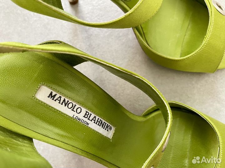 Сатиновые босоножки Manolo Blahnik, оригинал