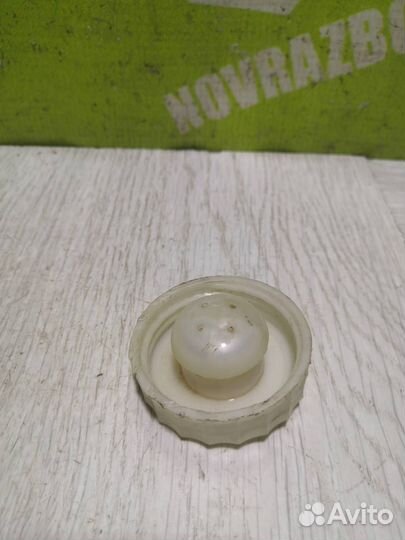 Крышка бачка тормозной жидкости Чери Амулет 2006+