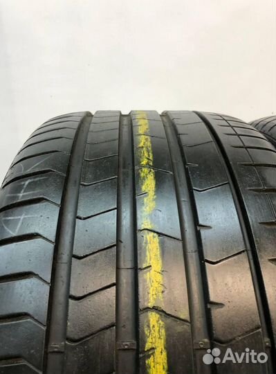 Pirelli P Zero PZ4 275/30 R21 99Y