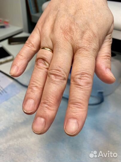 Маникюр на дому