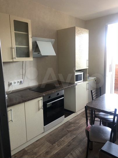 1-к. квартира, 38 м², 10/10 эт.