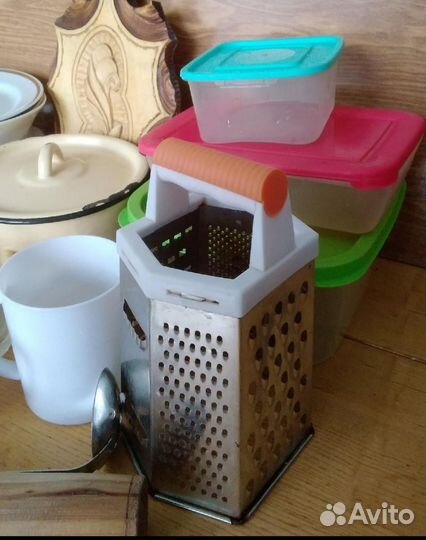 Набор посуды для дома-дачи-строителям