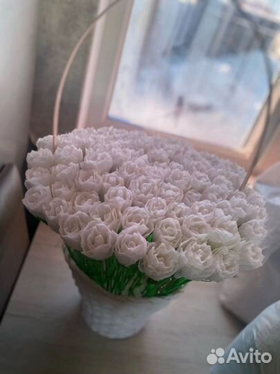 Корзина с цветами