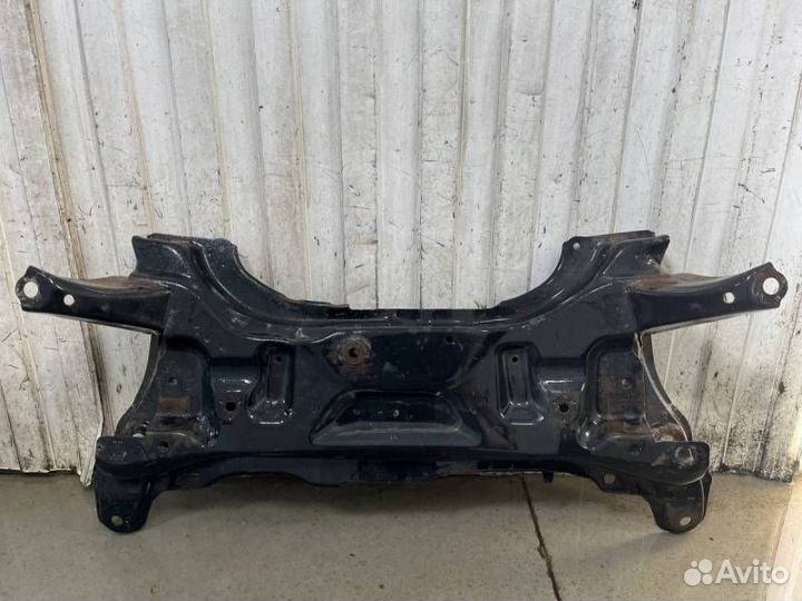 Б/У Балка подмоторная 512010D090 toyota