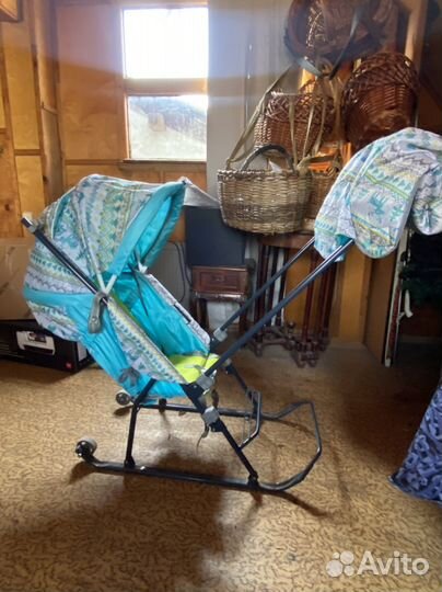 Детские санки с колесами