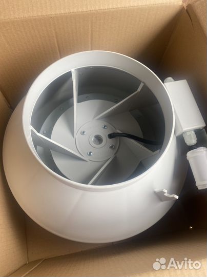 Вентилятор канальный 200 мм, 1000 кубов/ч