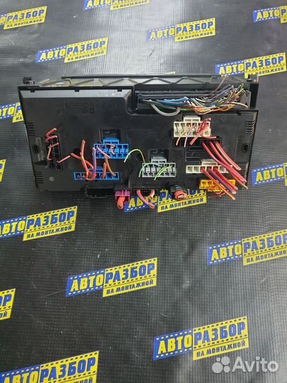 Блок предохранителей BMW 5-Series F10