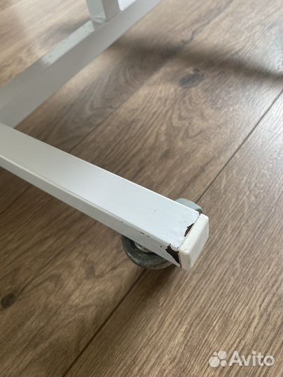 Подставка передвижная для педикюра