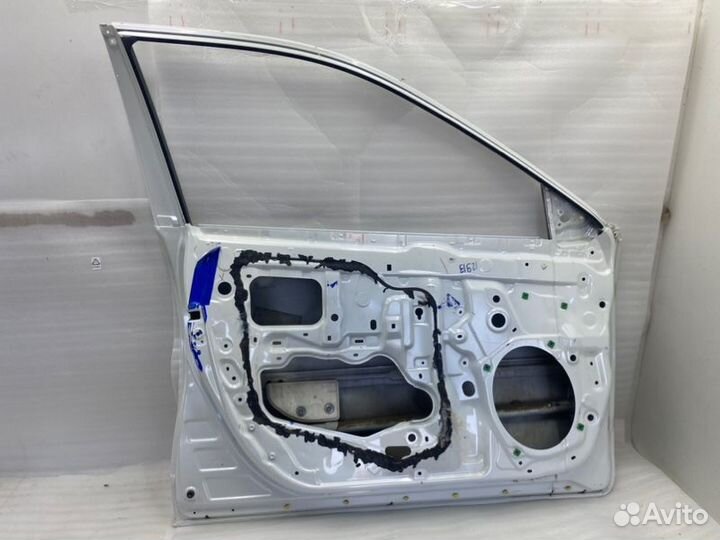 Дверь передняя левая Toyota Camry V50/V55