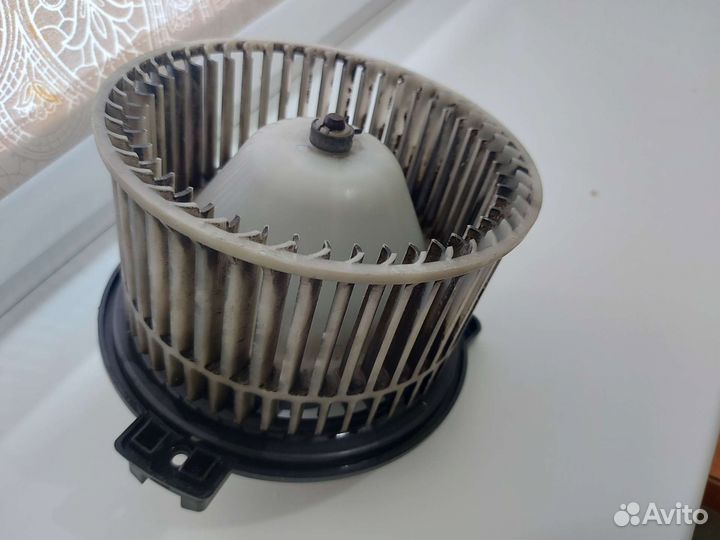 Моторчик печки Toyota Mark2 Chaser JZX100, JZX90