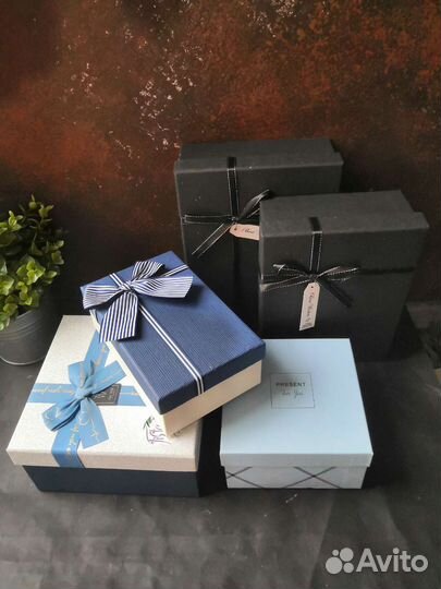 Коробка для подарка