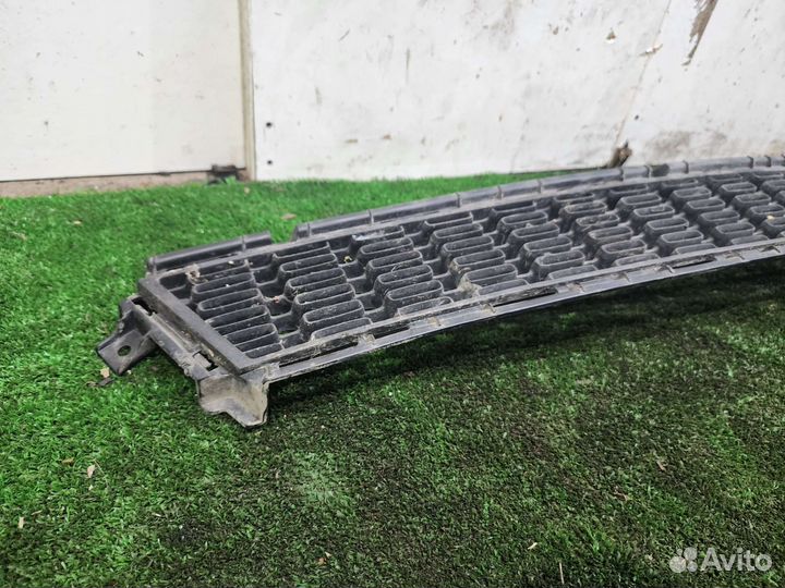 Решетка в бампер передняя Kia Ceed 2 2015-2018