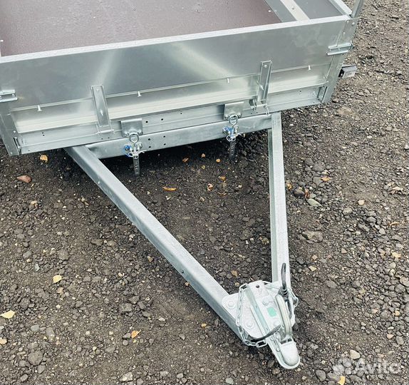 Прицеп трейлер 3.2 на 1.4