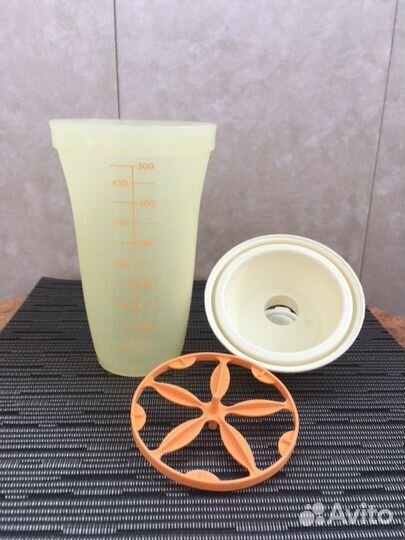 Миксер - квик Tupperware