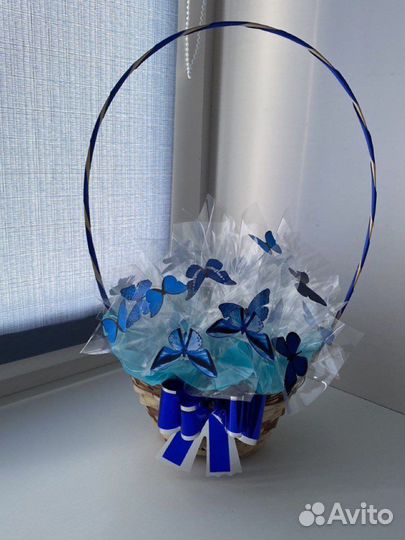 Букет из бабочек в коробке