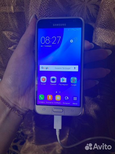 Samsung Galaxy J3 (2016) SM-J320F/DS, 8 ГБ