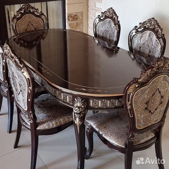 Кухонный Обеденный стол. Столик. Компьютерный стол