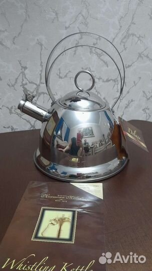 Продаеться чайник. Хорошего качества. Новая