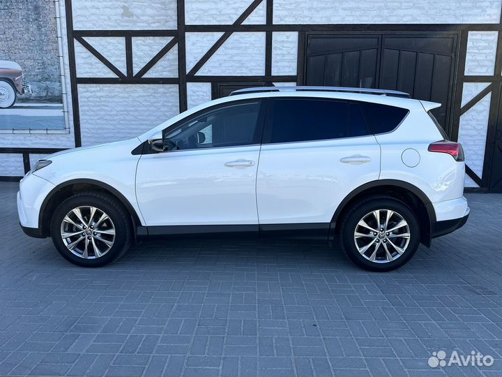 Toyota RAV4 2.0 CVT, 2017, 160 000 км